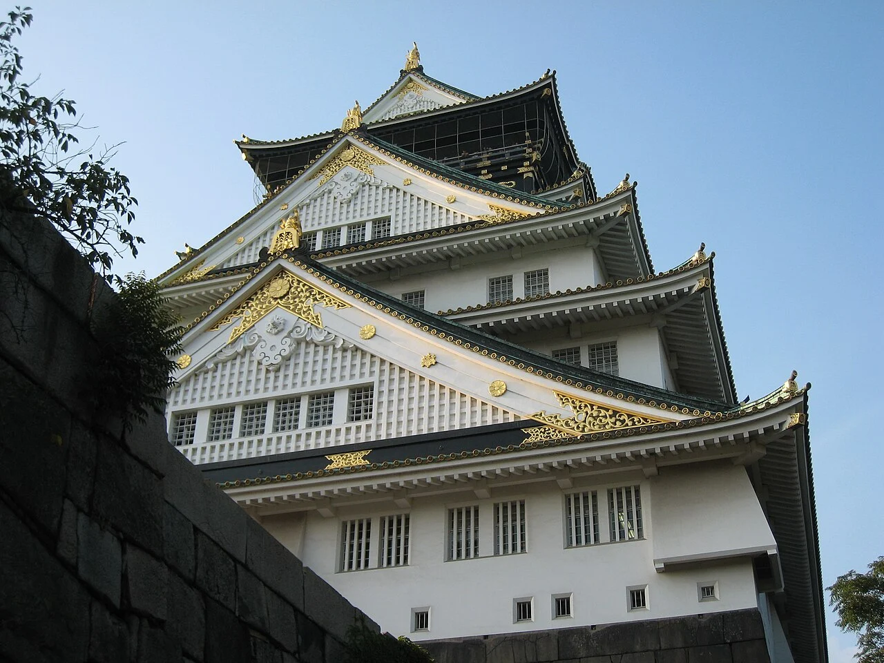 大阪城天守閣外観
