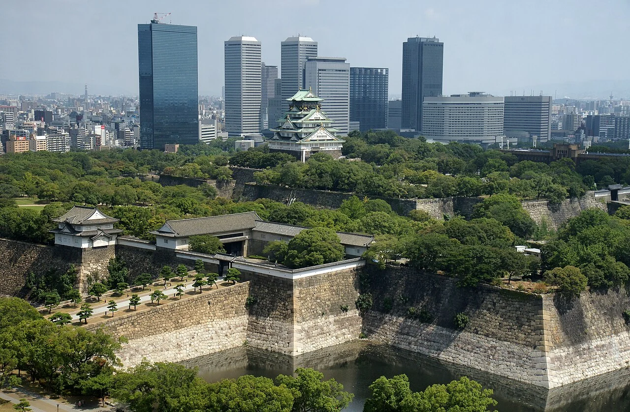 大阪城と公園全景